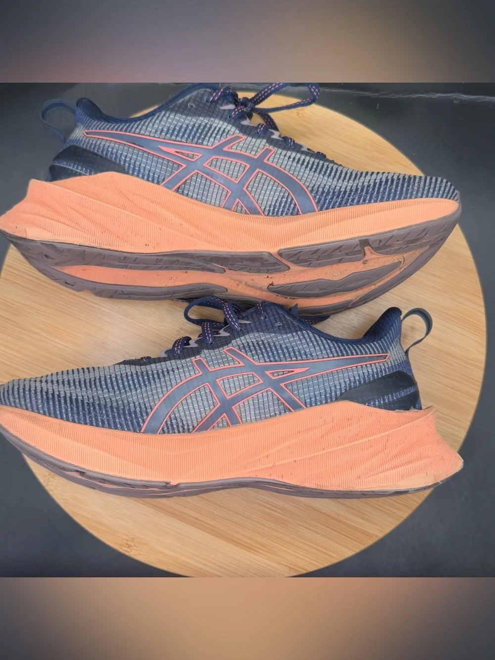 Asics Wmns Novablast 3 LE 'Indigo Blue Papaya' Size 7.5